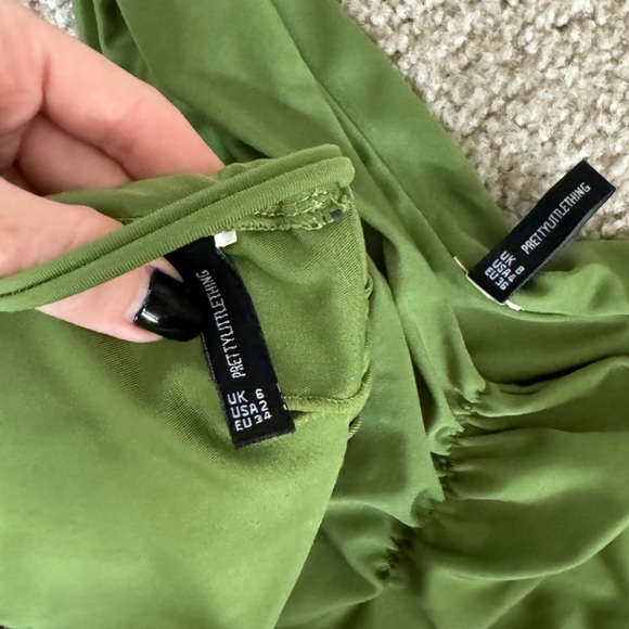 PrettyLittleThing String Ruched Bikini - Picture 3 of 3